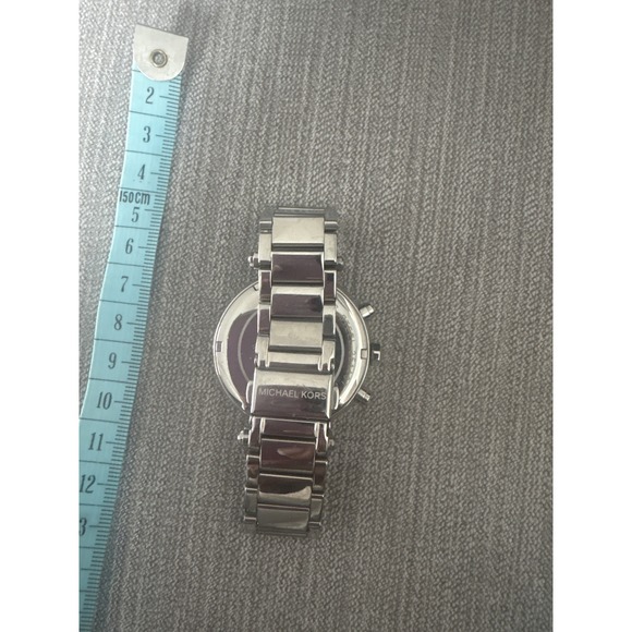 Michael Kors Women's Stainless Steel Crystal Chronograph Watch - Picture 4 of 6
